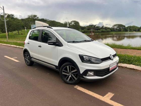 VOLKSWAGEN FOX 1.6 MSI TOTAL FLEX XTREME 4P MANUAL VOLKSWAGEN FOX 1.6 MSI TOTAL FLEX XTREME 4P MANUAL